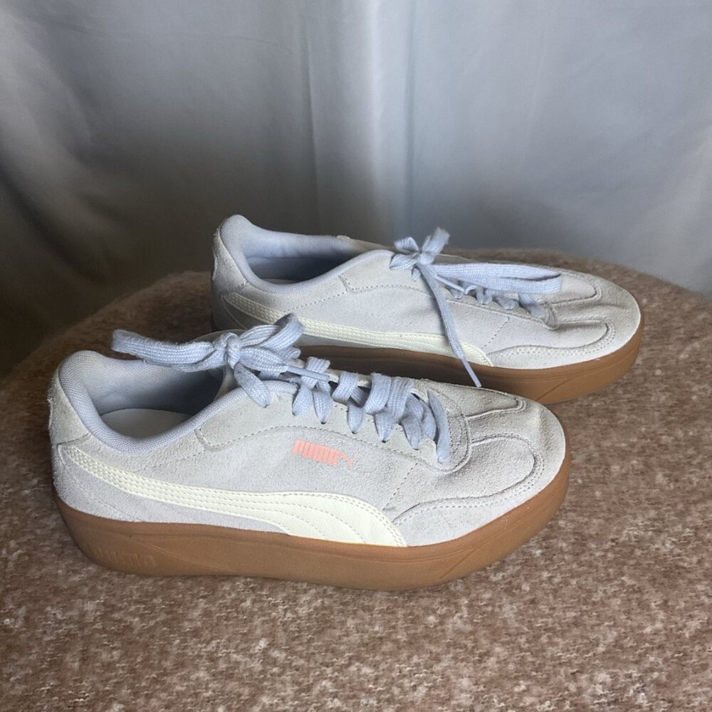 Puma Carina Platform Sneakers Womens 9.5 Greige Suede Gum Sole Casual - Picture 4 of 8